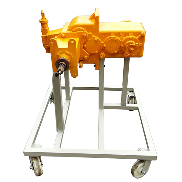 工程機(jī)械手動(dòng)變速器實(shí)驗(yàn)裝置(圖1) 工程機(jī)械手動(dòng)變速器實(shí)驗(yàn)裝置,新能源車底盤裝配實(shí)驗(yàn)裝置